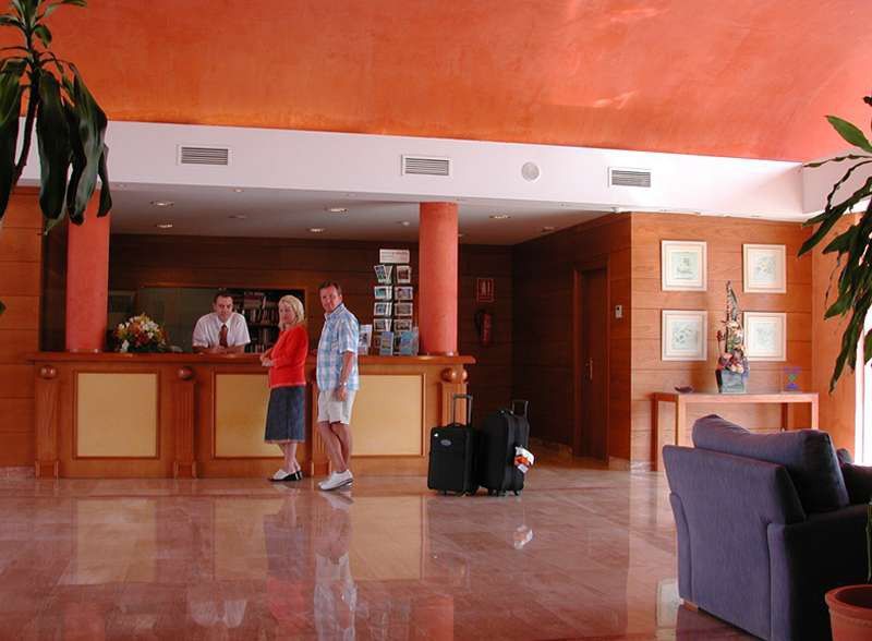Aparthotel Comitas Isla Del Aire à Punta Prima  Extérieur photo